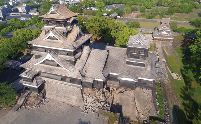 被害を受けた熊本城